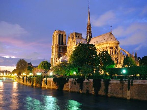 Paris by night