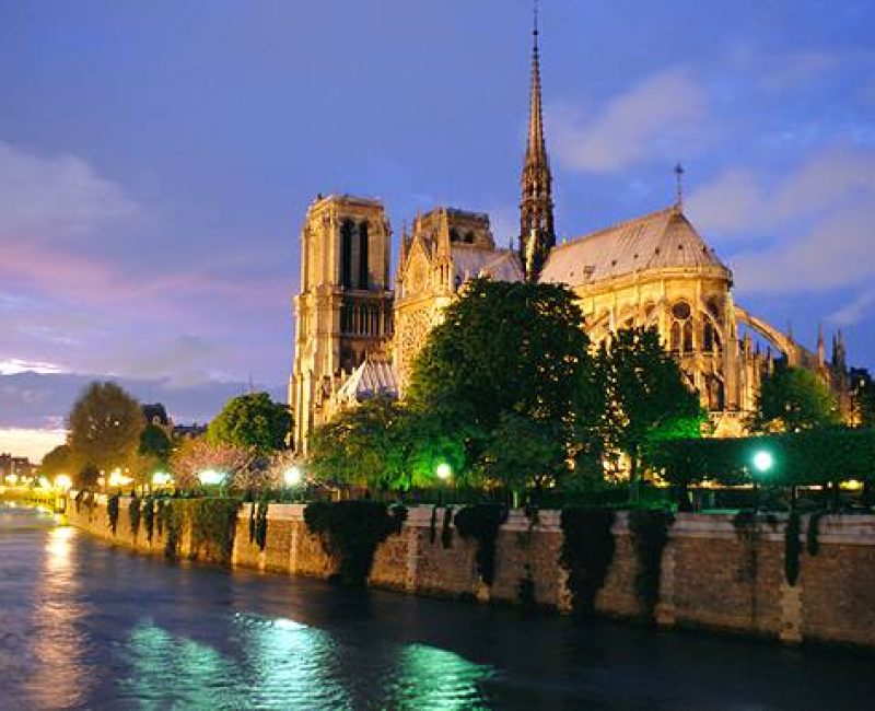 Paris by night Paris by night