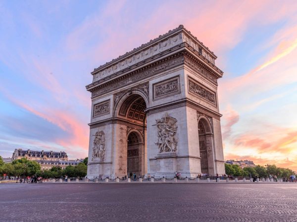 Paris-le-Grand-Tour-222318442